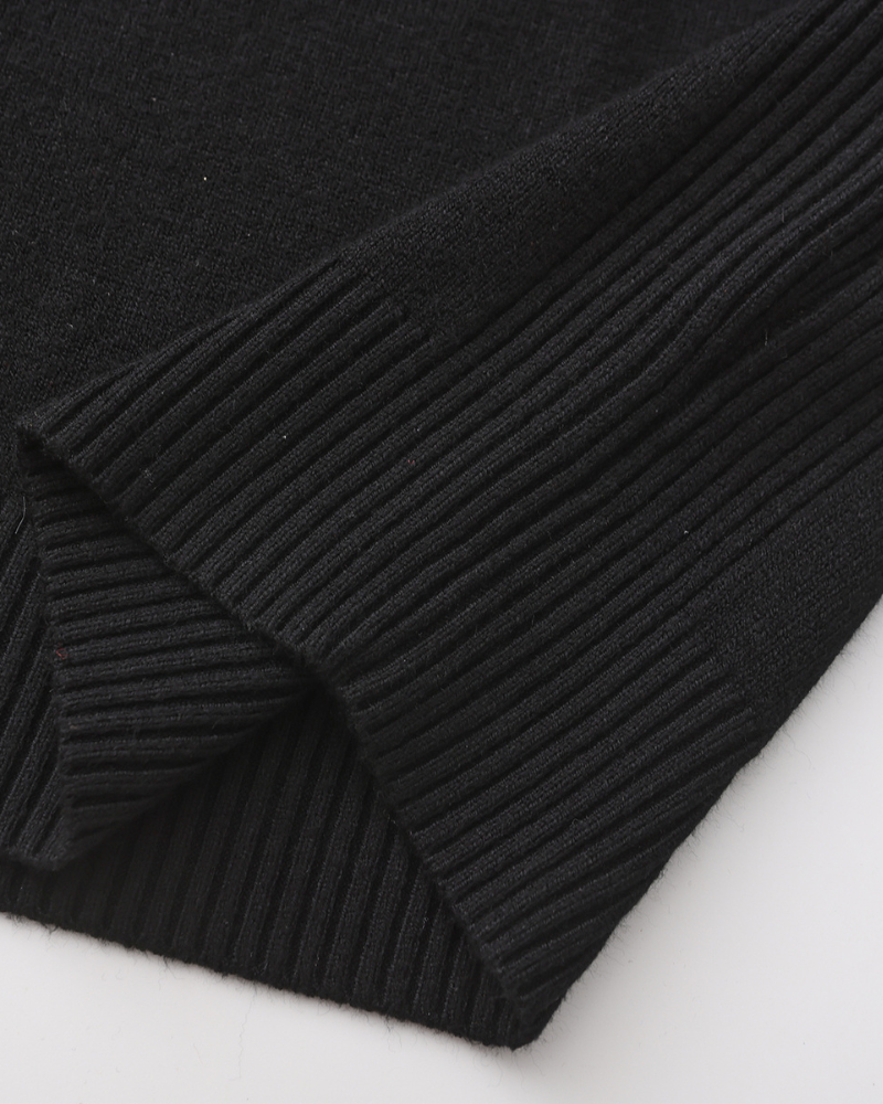 Men's Plain Roll-Neck Jumper With Fine Ribbed Edges - Black