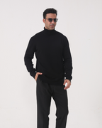 Men's Plain Roll-Neck Jumper With Fine Ribbed Edges - Black