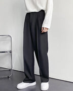 Men's Wide-Leg Pleated Trousers With Button Waistband - Black