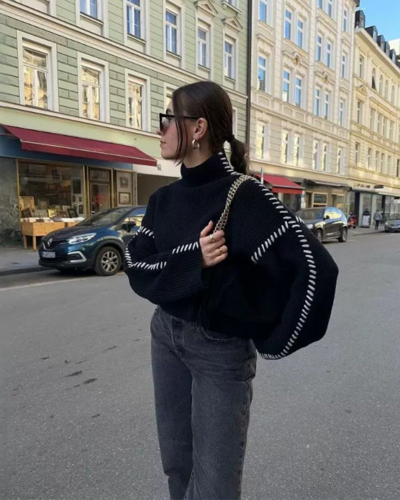Women's High-Neck Jumper With Contrast Sleeve Stitching - Black