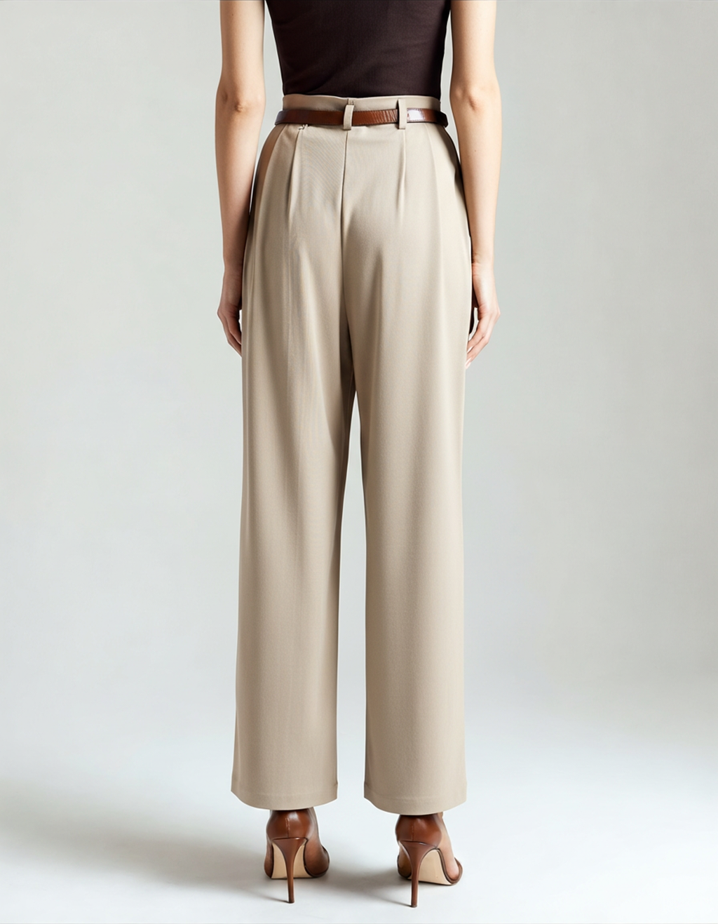 Women's Wide-Leg Cropped Trousers With Front Pleats - Khaki