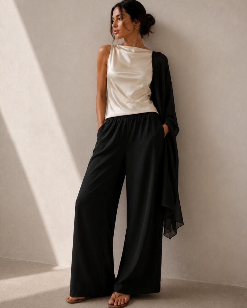 Women's Wide-Leg Trousers With Gathered Waistband - Black