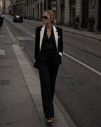 Women's Wide-Leg Trousers With Gathered Waistband - Black